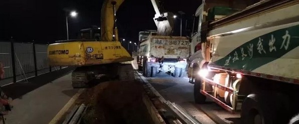 湖南圍擋廠家,長沙移動式圍擋,市政圍擋供應(yīng)批發(fā) 湖南圍擋廠家,長沙移動式圍擋,市政圍擋供應(yīng)批發(fā)